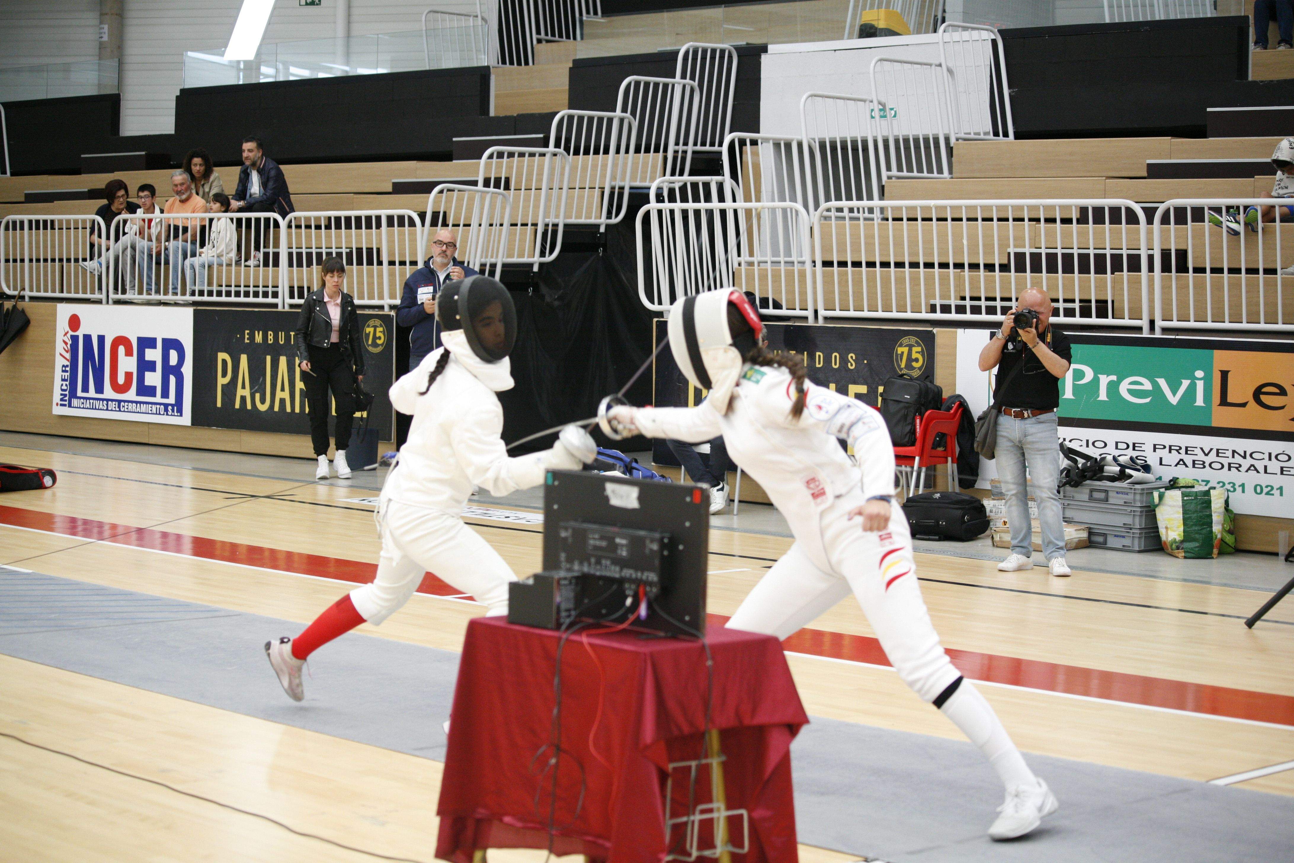 Campeonato de Castilla y León de HEMA y Esgrima Deportiva Bembibre Campeonato de Castilla y León de HEMA y Esgrima Deportiva Bembibre