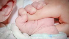 Nacimiento bebé | El Ayuntamiento de Astorga destina 15.000 euros a ayudas para nuevos nacimientos y adopciones