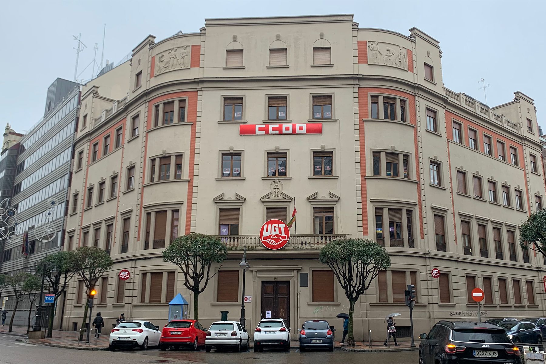 Sedes de UGT y CCOO en León