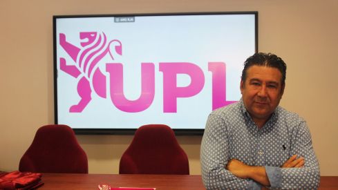 Luis Mariano Santos, secretario general de la UPL, asegura que el partido llevará a Madrid la voz de los leoneses Luis Mariano Santos, secretario general de la UPL, asegura que el partido llevará a Madrid la voz de los leoneses
