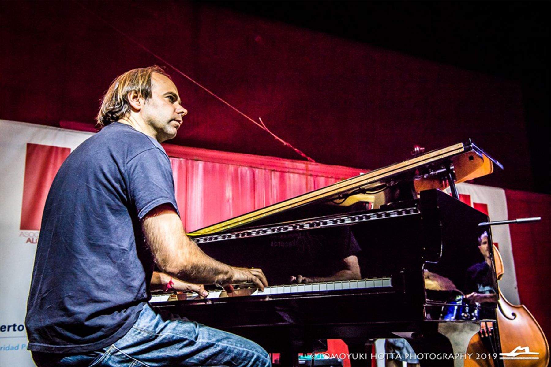 Juan Galiardo | Juan Galiardo |