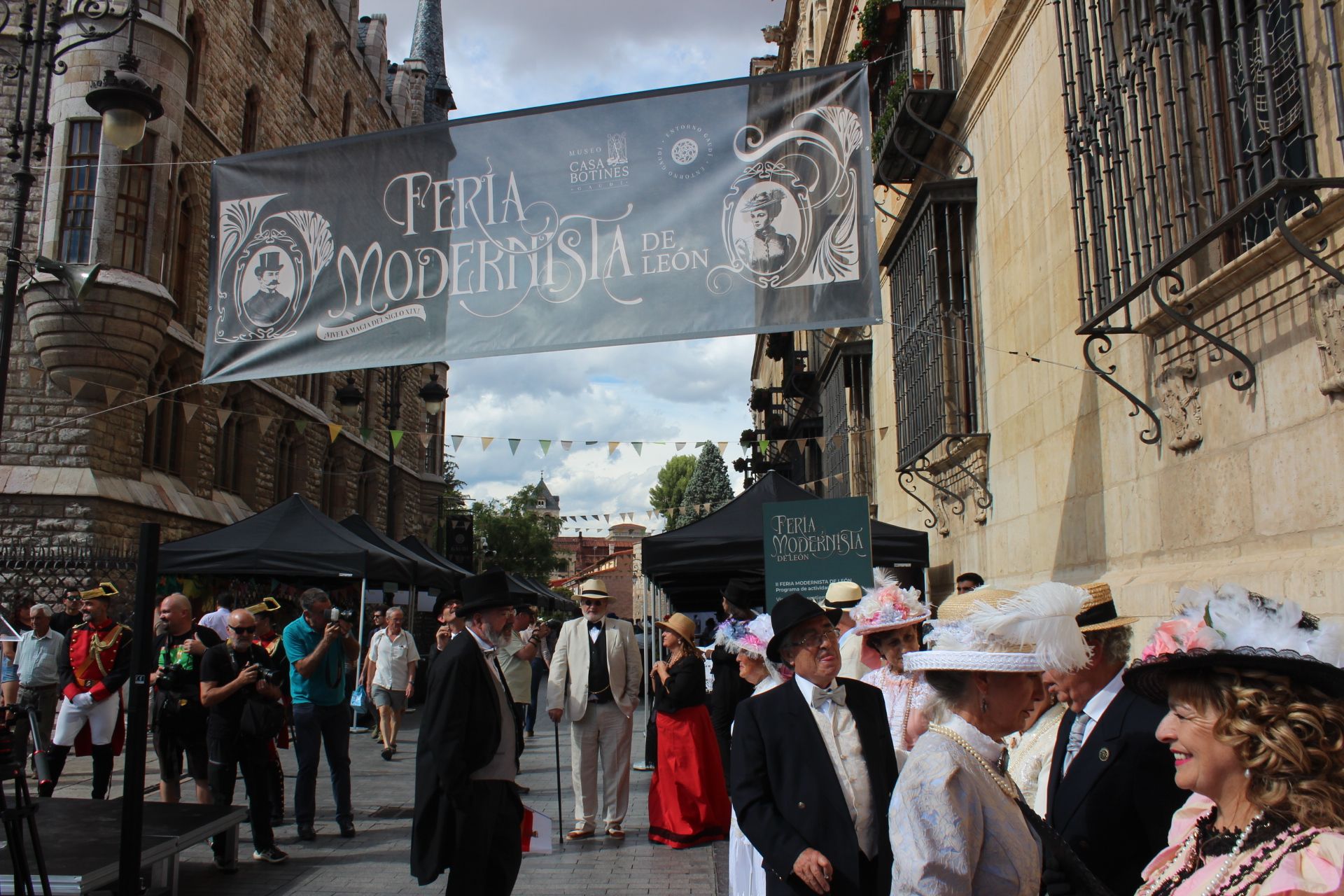 León viajará al siglo XIX para vivir la III edición de la Feria Modernista  