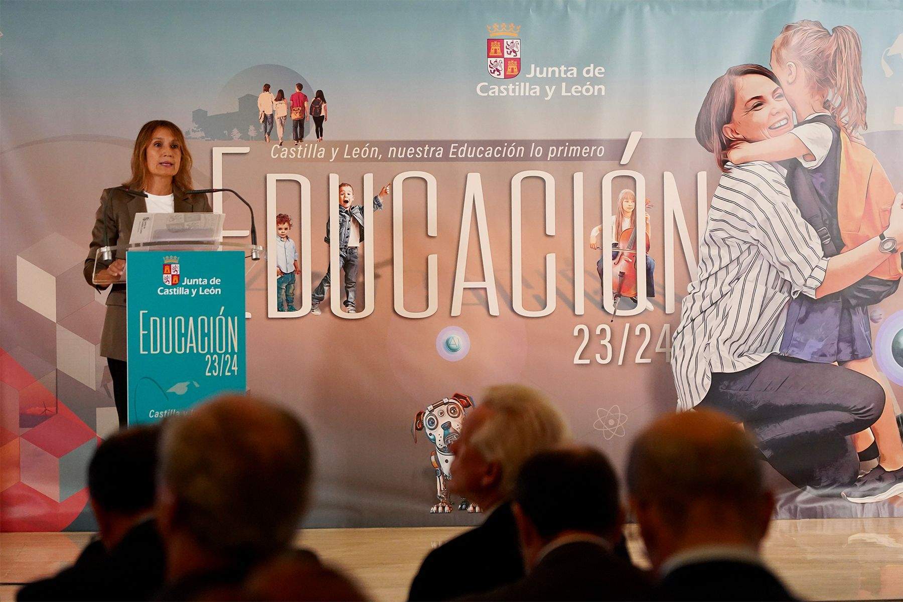 rocio lucas educación