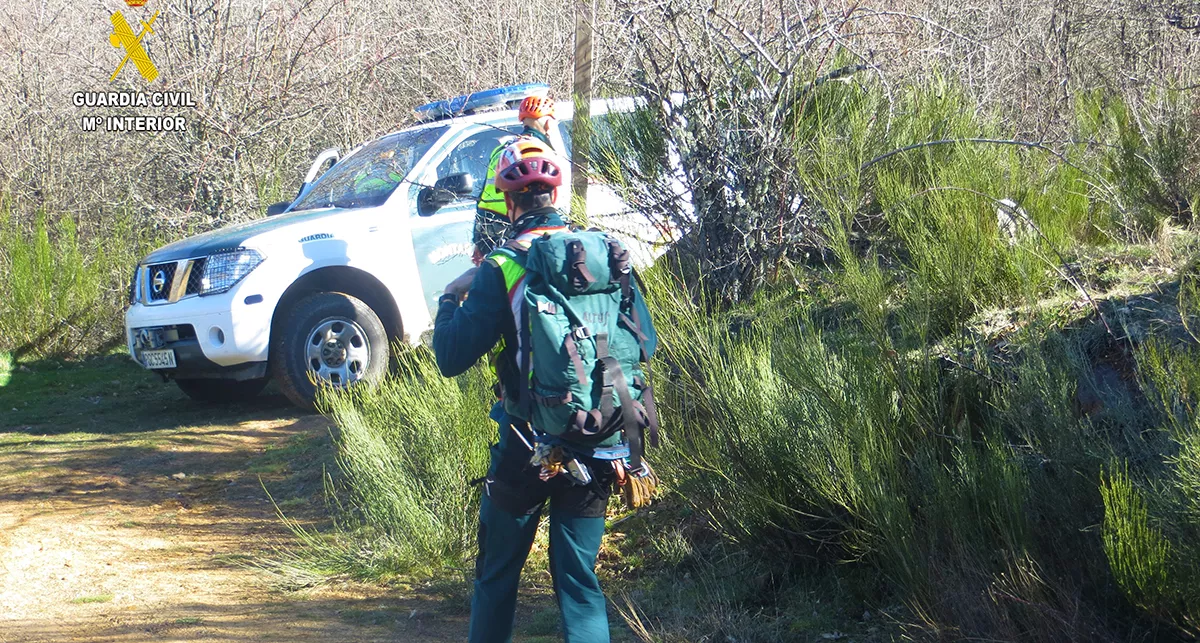 La Guardia Civil rescata a dos montañeros en Truchas, León