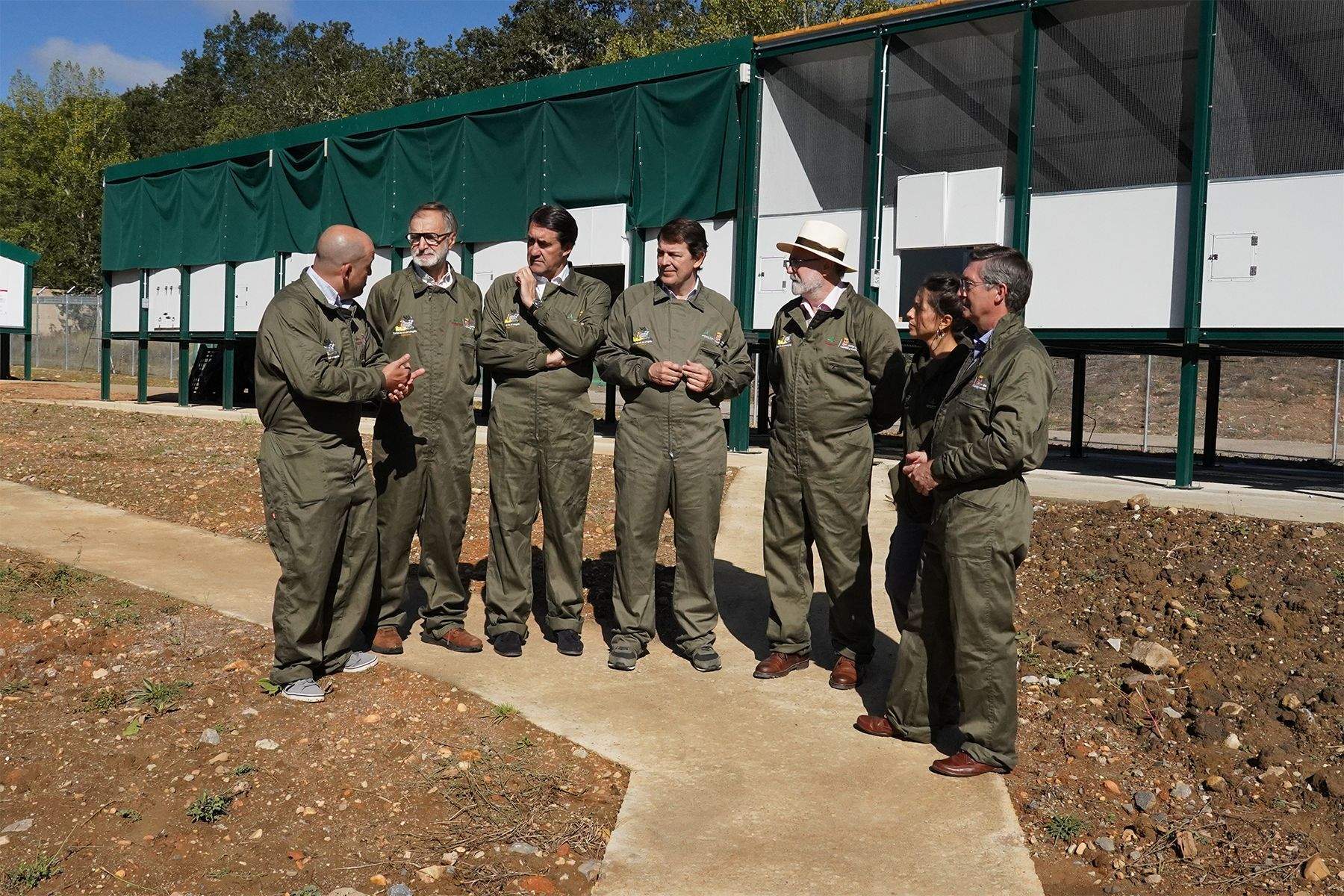 visita mañueco centro urogallo visita mañueco centro urogallo