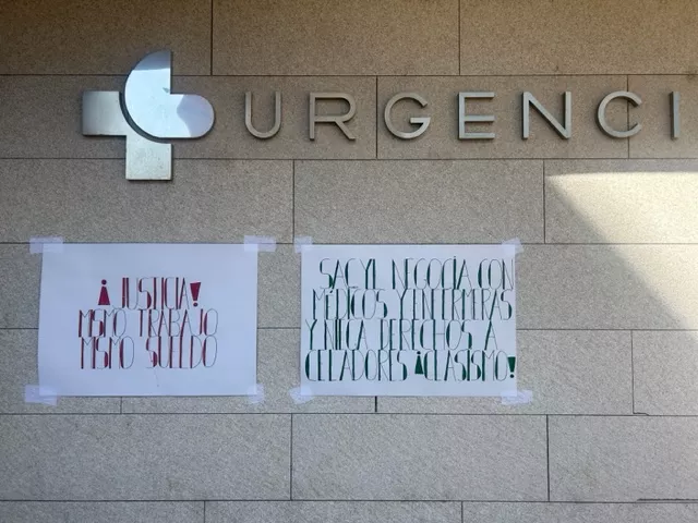 Víctor Pérez, el celador en huelga de hambre y encierro en el Centro de Salud de Astorga (4) Víctor Pérez, el celador en huelga de hambre y encierro en el Centro de Salud de Astorga (4)