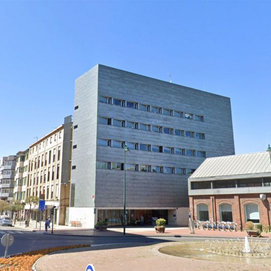 Centro Cívico León Oeste - El Crucero