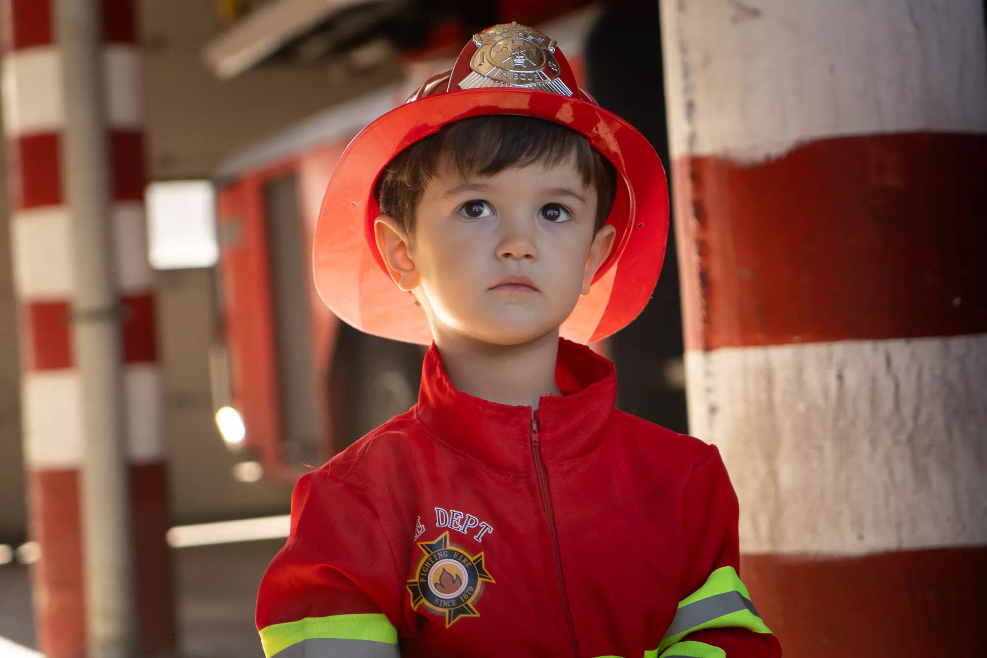 Darío, mini bombero de La Pola (1)