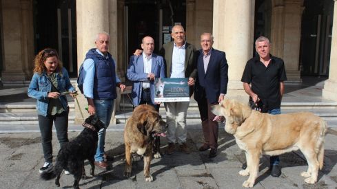 Presentación de la XXV Exposición Internacional Canina de León