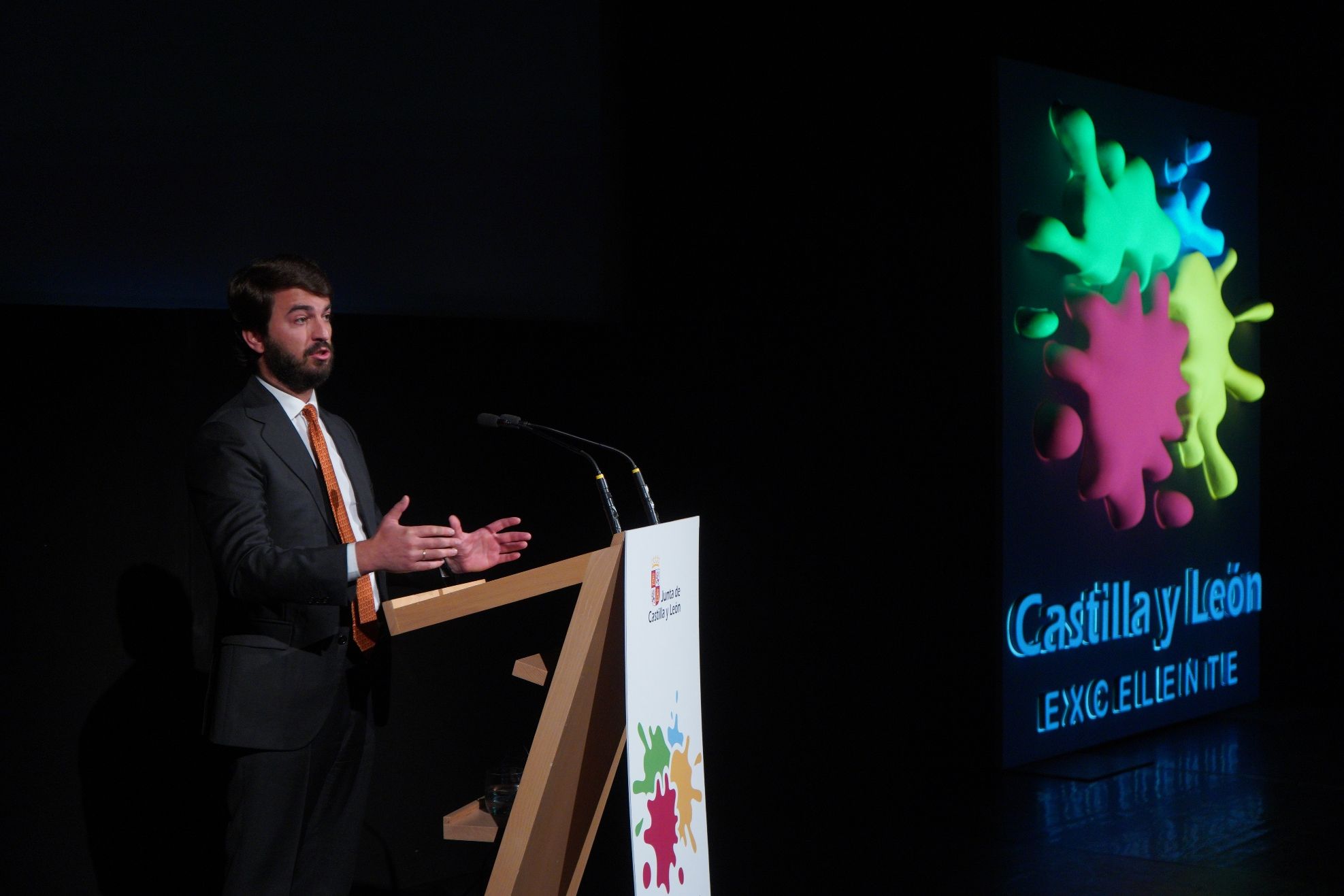 Juan Gallardo prensenta la nueva marca turistica Castilla y Leon Excelente