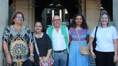 Teatralización del tributo de las 100 doncellas