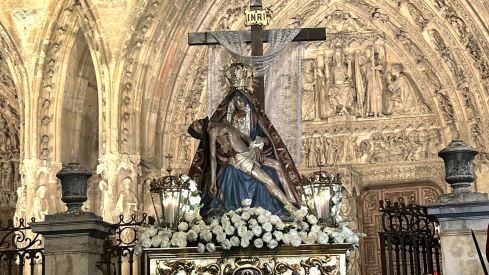 Coronación canónica de la Virgen del Mercado. Coronación canónica de la Virgen del Mercado.