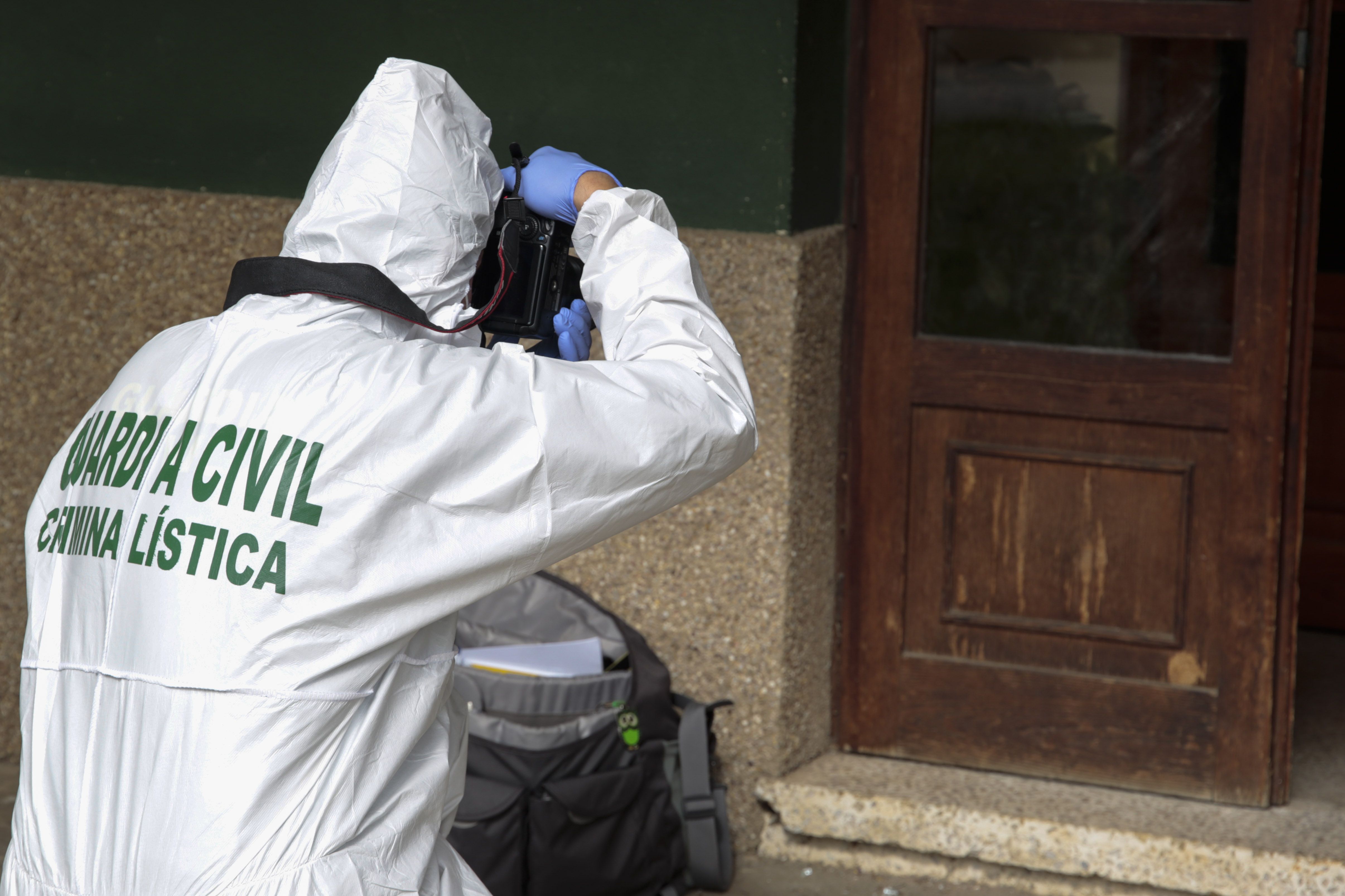 guardia civil en el lugar de los hechos