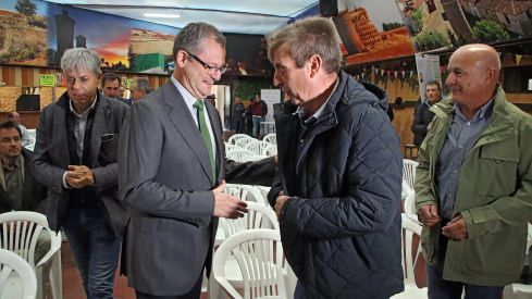 Visita las obras de la concentración parcelaria de Los Oteros. Foto ICAL