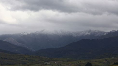Primera nevada del otoño en La Cueta. Foto ICAL Primera nevada del otoño en La Cueta. Foto ICAL