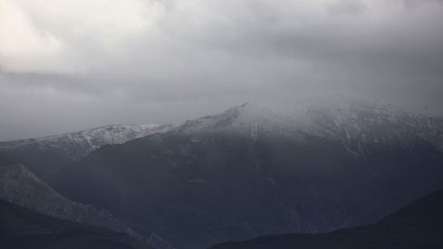 Primera nevada del otoño en La Cueta. Foto ICAL Primera nevada del otoño en La Cueta. Foto ICAL