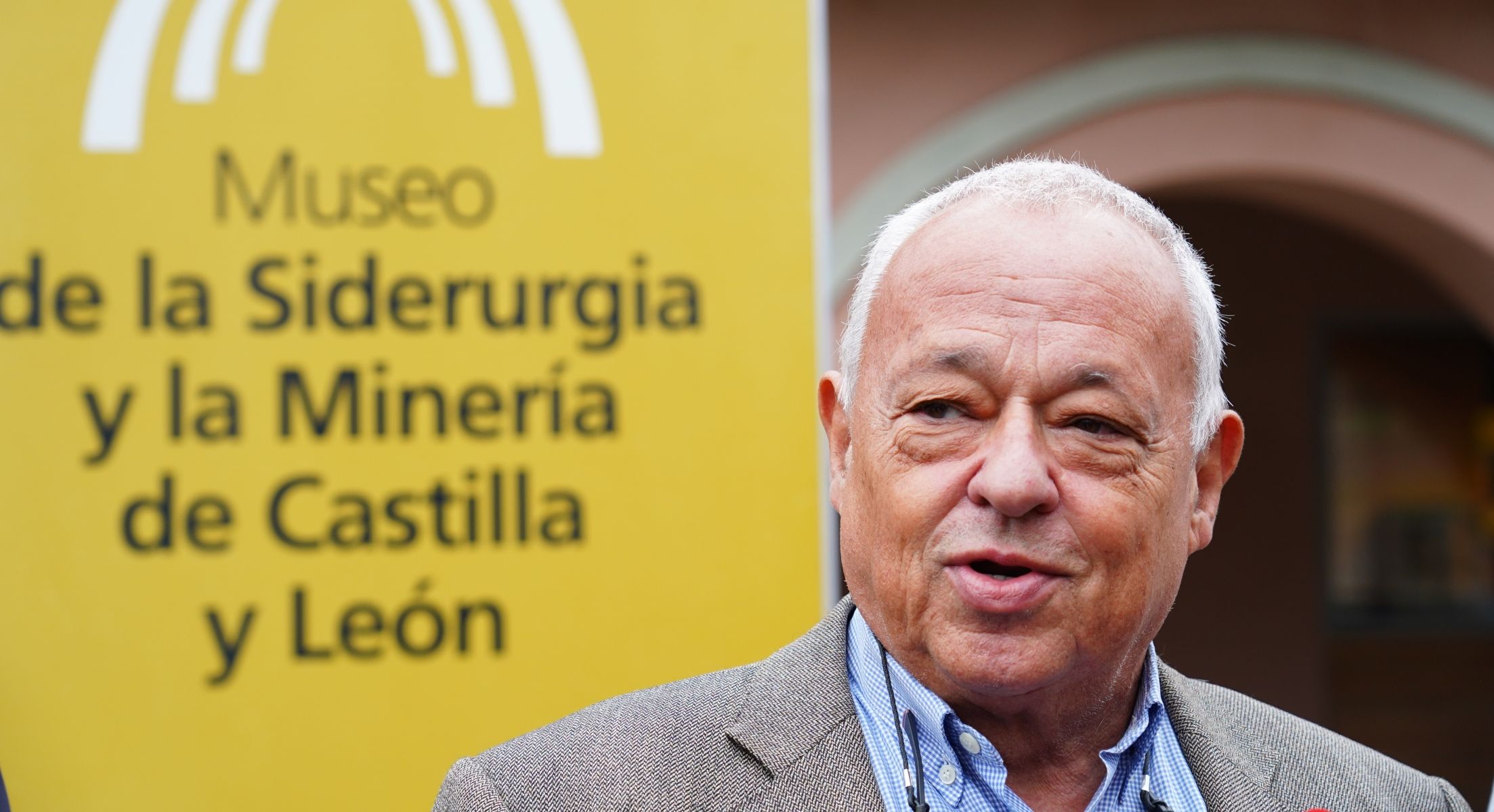  El consejero Cultura, Turismo y Deporte, Gonzalo Santonja en su visita Museo de la Siderurgia y Minería de Castilla y León