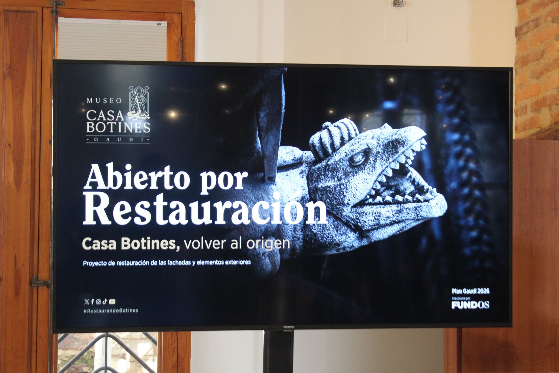 El Museo Casa Botines Gaudí permanecerá abierto pese a la restauración