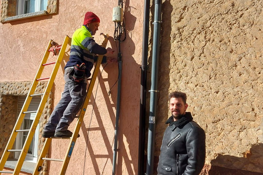 Instalación de Fibra Óptica en Ferral del Bernesga