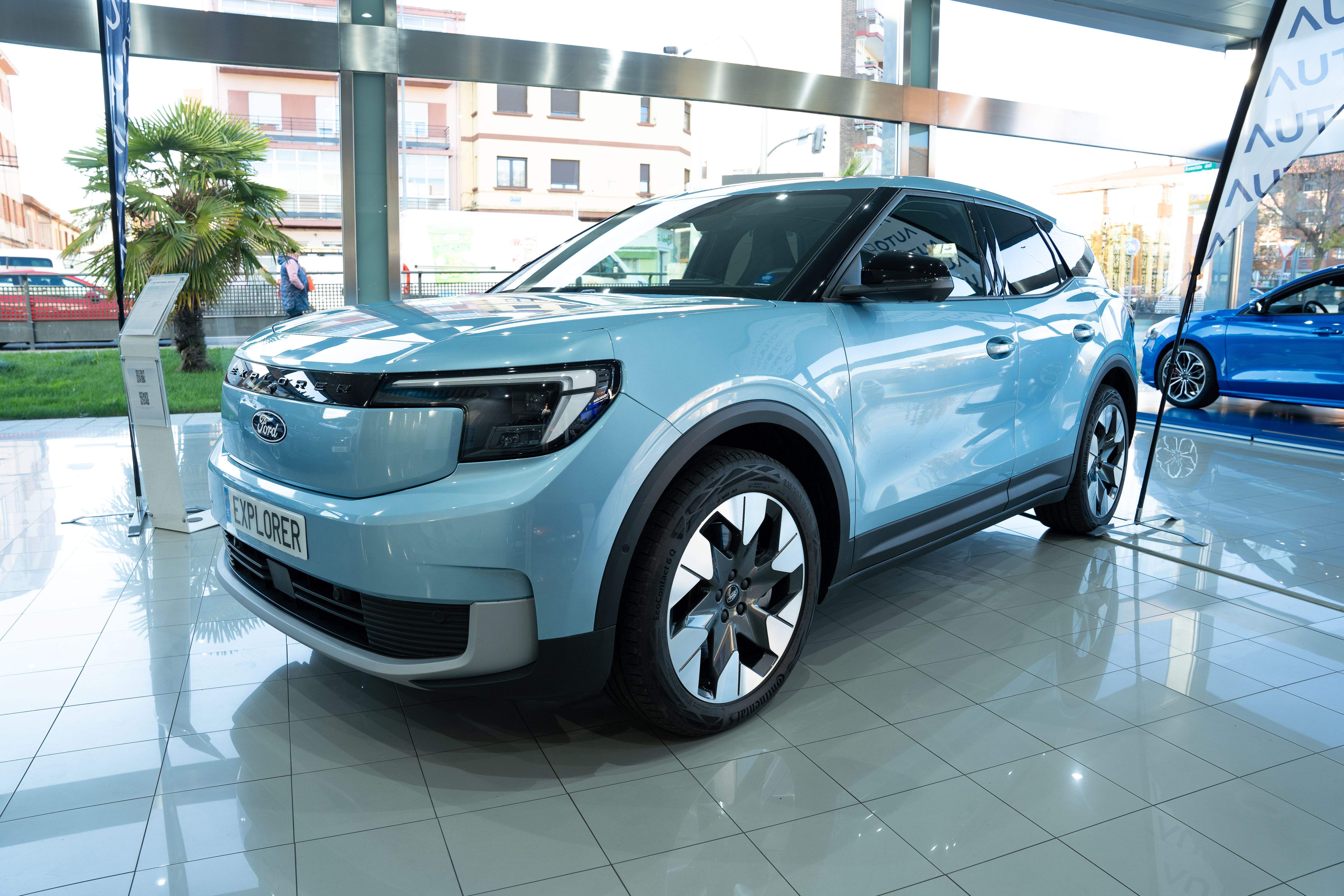 Ford Explorer Ford Explorer