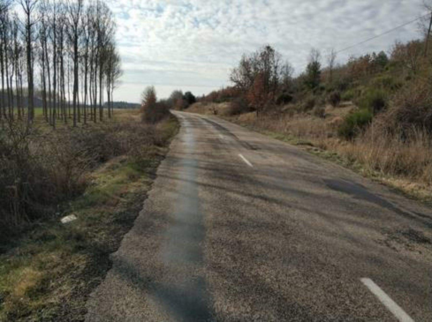 Estado en el que se encontraba la carrera LE 5418 antes de que se llevaran acabo las obras Estado en el que se encontraba la carrera LE 5418 antes de que se llevaran acabo las obras