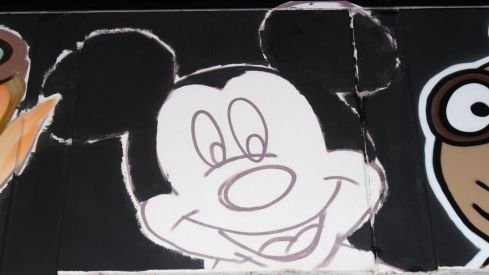 Mural de dibujos animados en León 