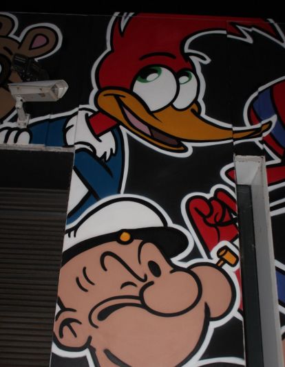 Mural de dibujos animados en León 