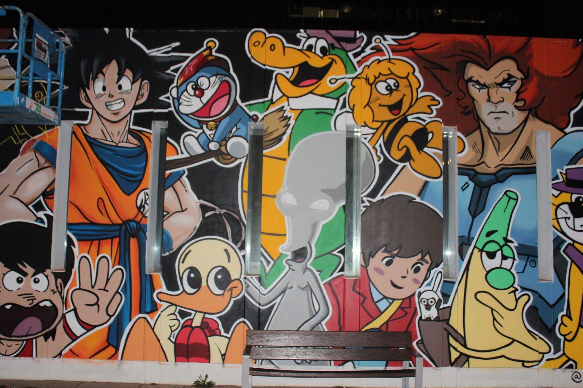 Mural de dibujos animados en León Mural de dibujos animados en León
