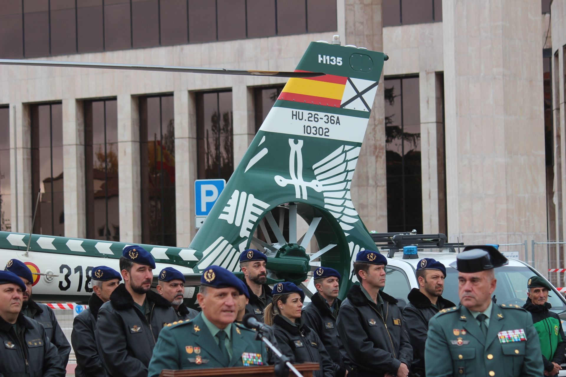 Presentación de la exhibición del SAER de la Guardia Civil en León
