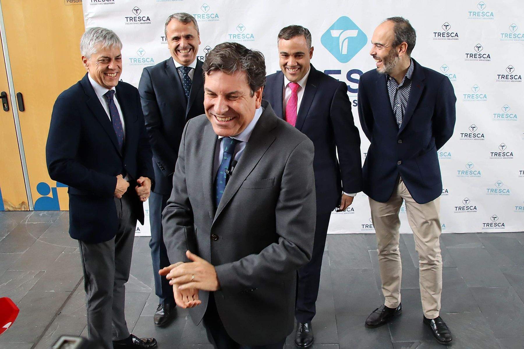 Carlos Fernández Carriedo, el consejero de Economía y Hacienda y portavoz, realiza una visita a la empresa Tresca Ingeniería. Carlos Fernández Carriedo, el consejero de Economía y Hacienda y portavoz, realiza una visita a la empresa Tresca Ingeniería.