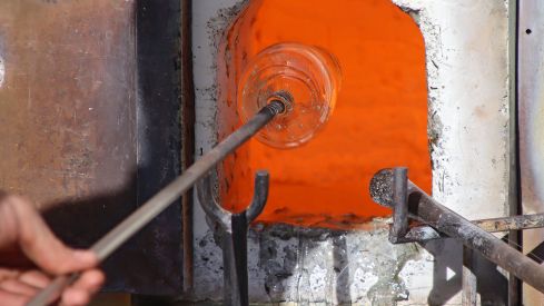 Soplado de vidrio en la Catedral de León | Peio García (ICAL)