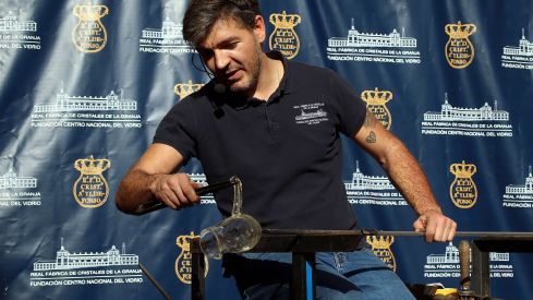 Soplado de vidrio en la Catedral de León | Peio García (ICAL)