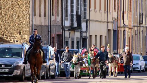 VIII Feria Multisectorial en la comarca de Puente Almuhey | Peio García (ICAL) VIII Feria Multisectorial en la comarca de Puente Almuhey | Peio García (ICAL)