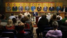 Presentación de la colección 'Homenaje a la democracia. Alcaldes de León 1979-2023’ de Luis Zotes Flecha