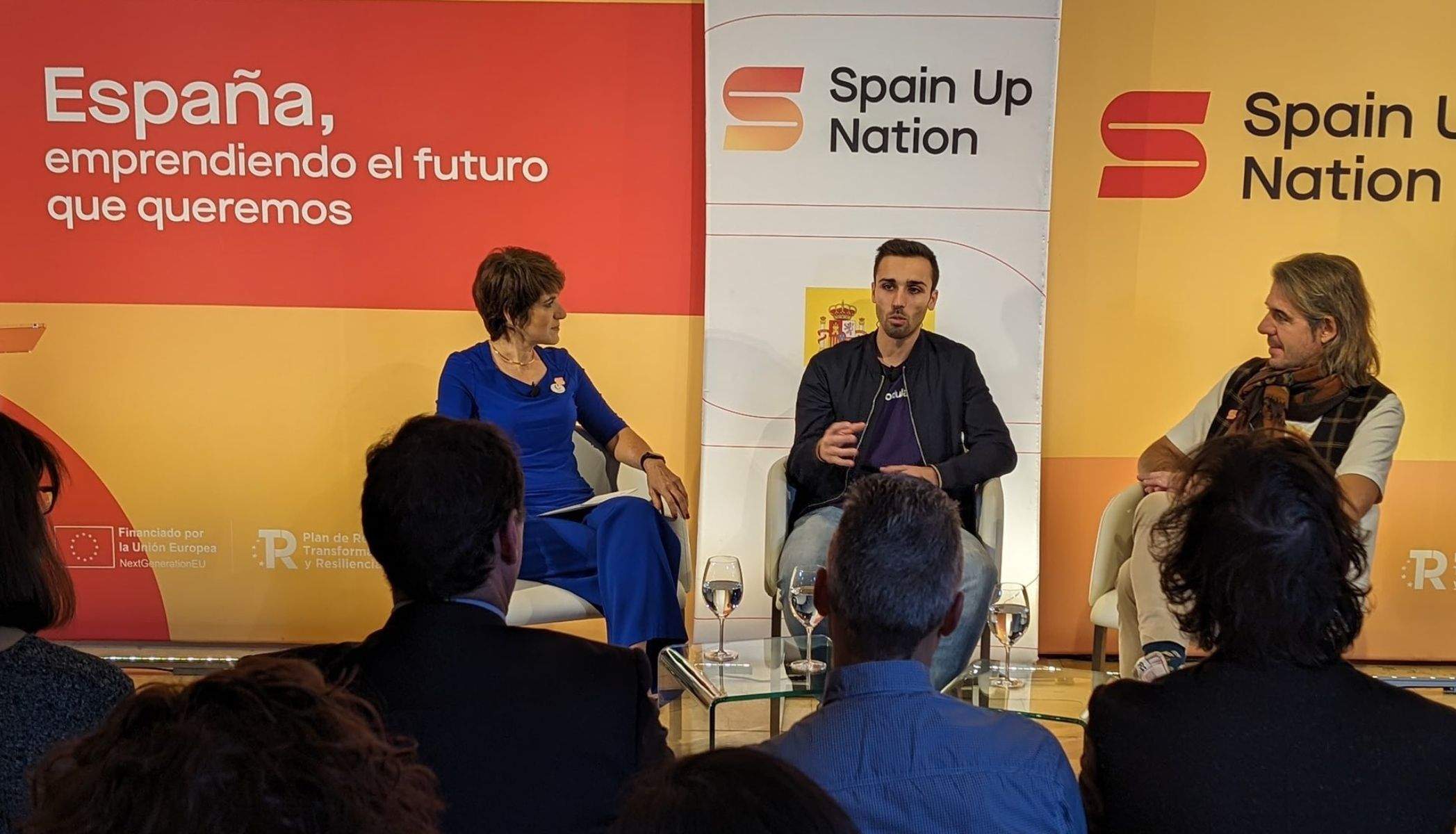 El encuentro celebrado en el Museo Casa Botines Gaudí destaca el respaldo a emprendedores en el marco de 'Spain Up Nation' El encuentro celebrado en el Museo Casa Botines Gaudí destaca el respaldo a emprendedores en el marco de 'Spain Up Nation'