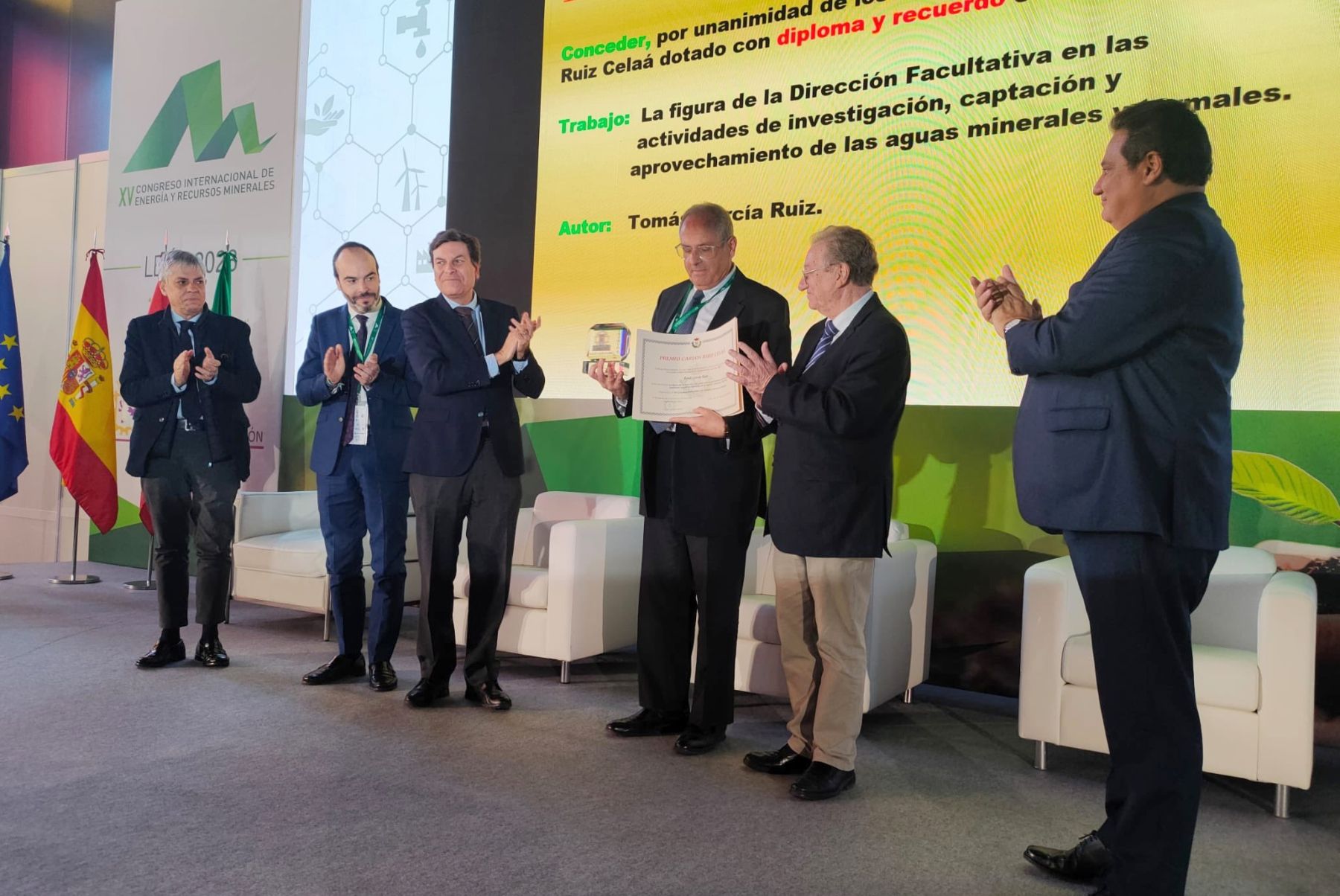 La participación del consejero de Economía y Hacienda en el Palacio de Exposiciones de León durante el XV Congreso Internacional de Energía y Recursos Minerales