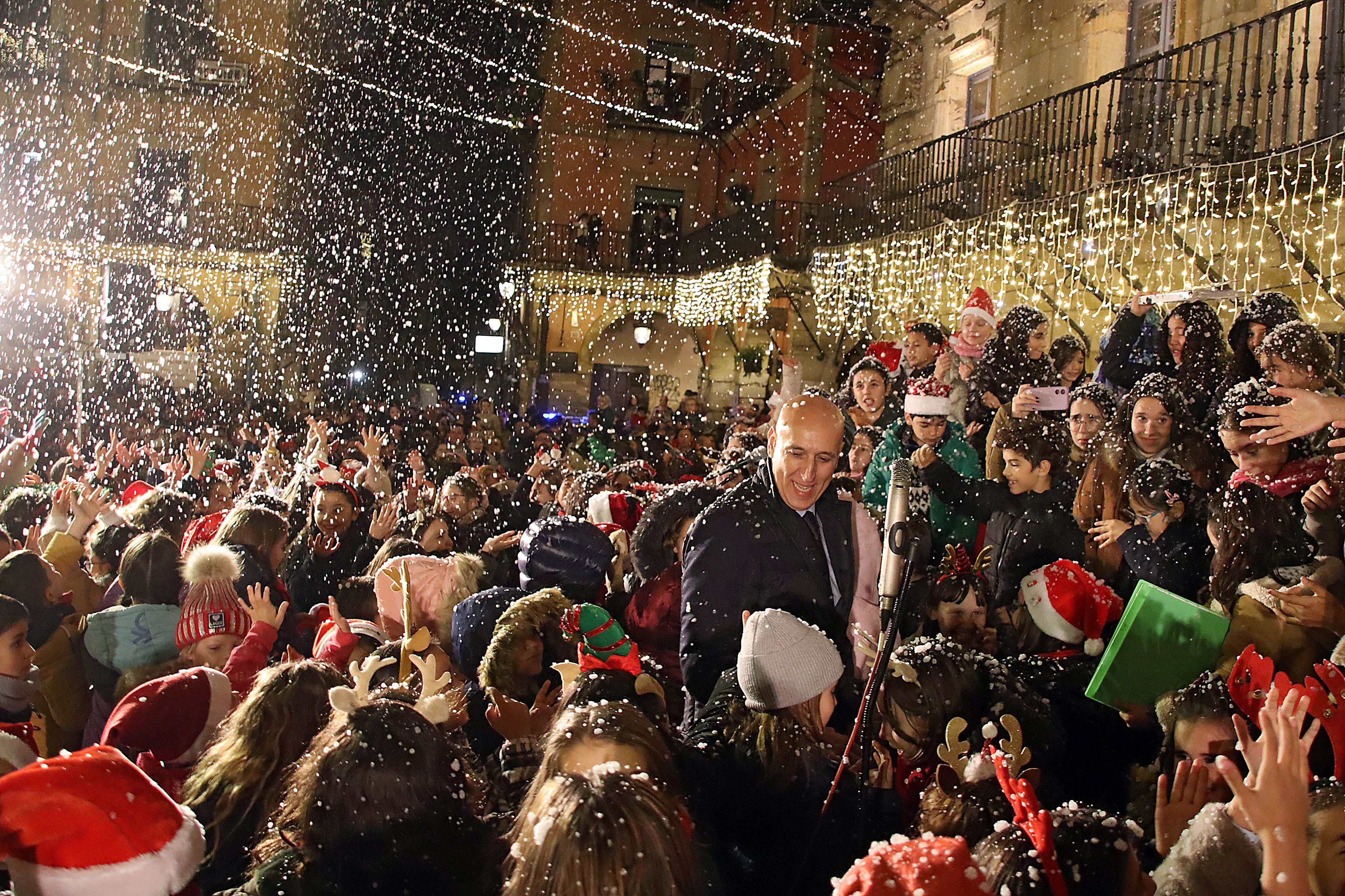  Encendido luces Navidad 