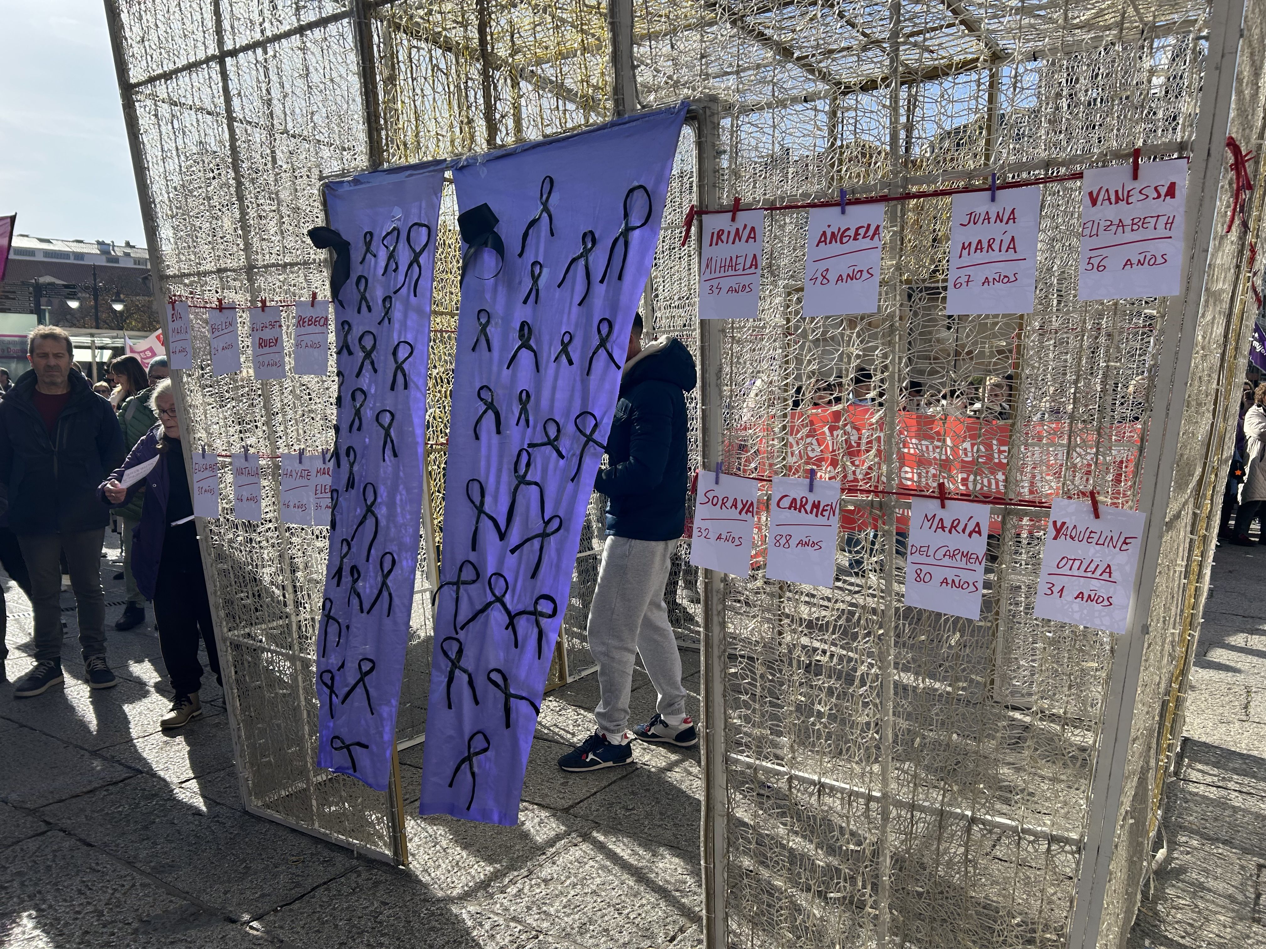 Manifestación  por el Día Internacional de la Eliminación de la Violencia contra la Mujer 