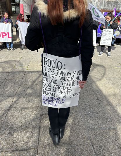 Manifestación  por el Día Internacional de la Eliminación de la Violencia contra la Mujer 