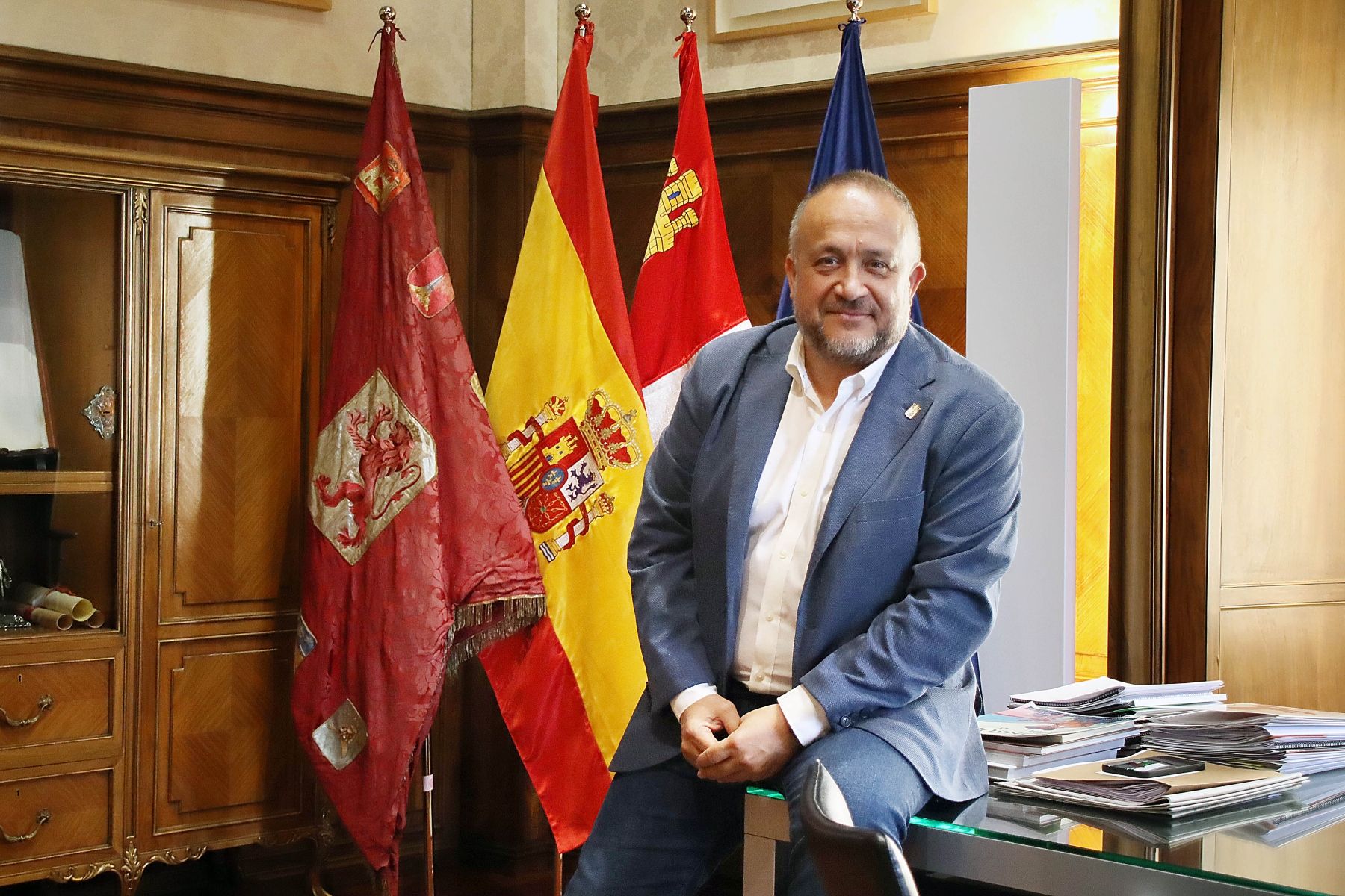 Gerardo Álvarez Courel, Presidente de la Diputación de León, en el Palacio de los Guzmanes