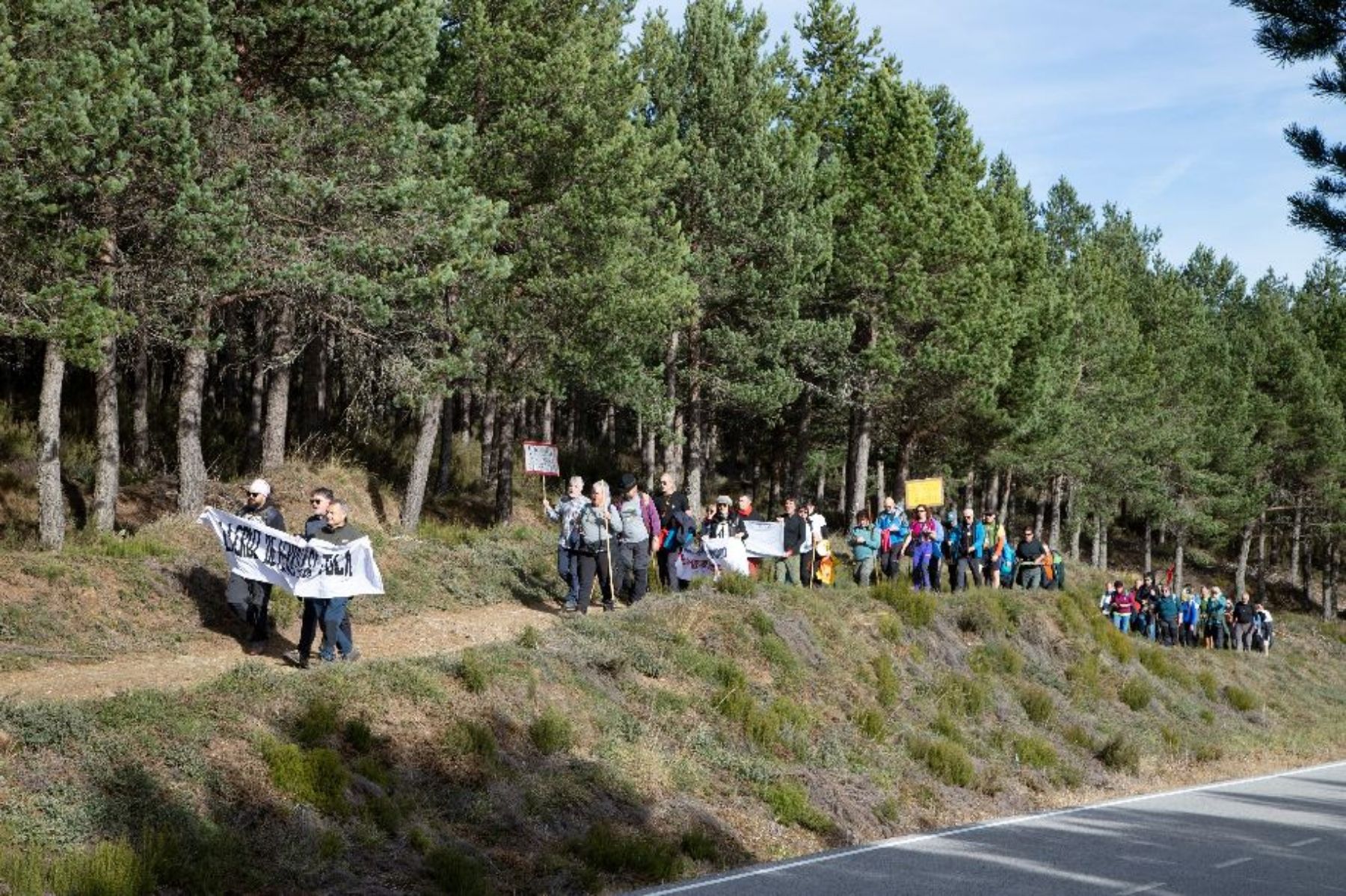 Protestas en la Cruz de Ferro 