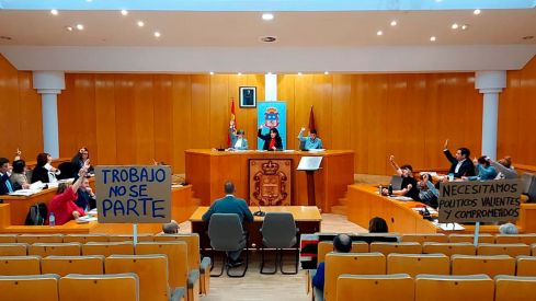 Pleno del Ayuntamiento de San Andrés del Rabanedo donde trabajan ambos concejales