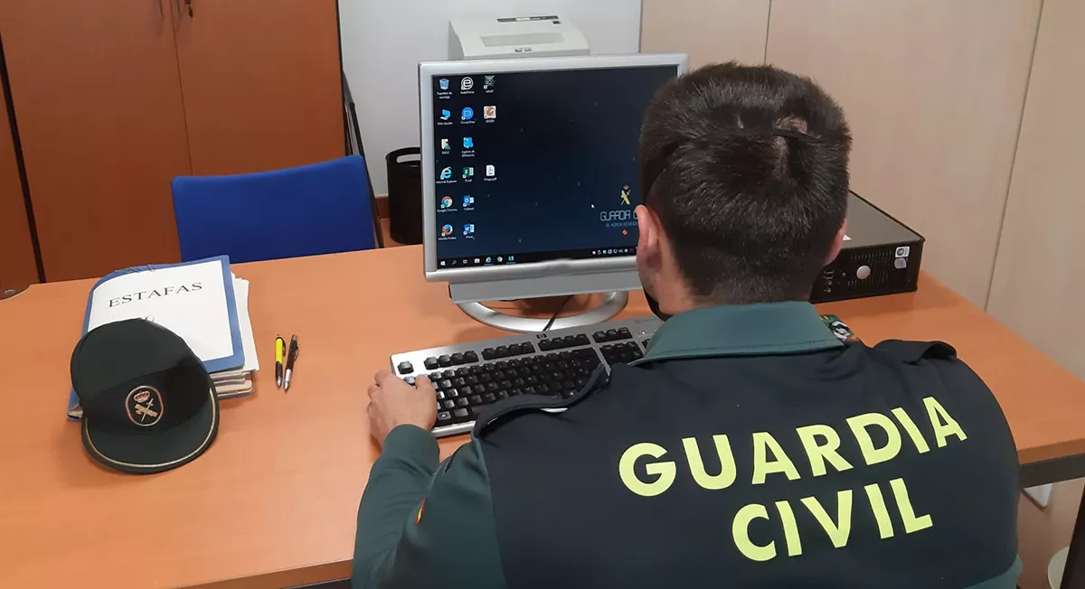 Tres investigados por estafar cerca de 400.000 euros a un nonagenario en Sahagún (León)