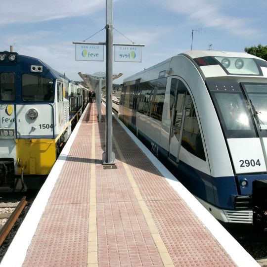 La asociación ferroviaria Reino de León anima a "salir a la calle" contra la propuesta 'provisional' para FEVE