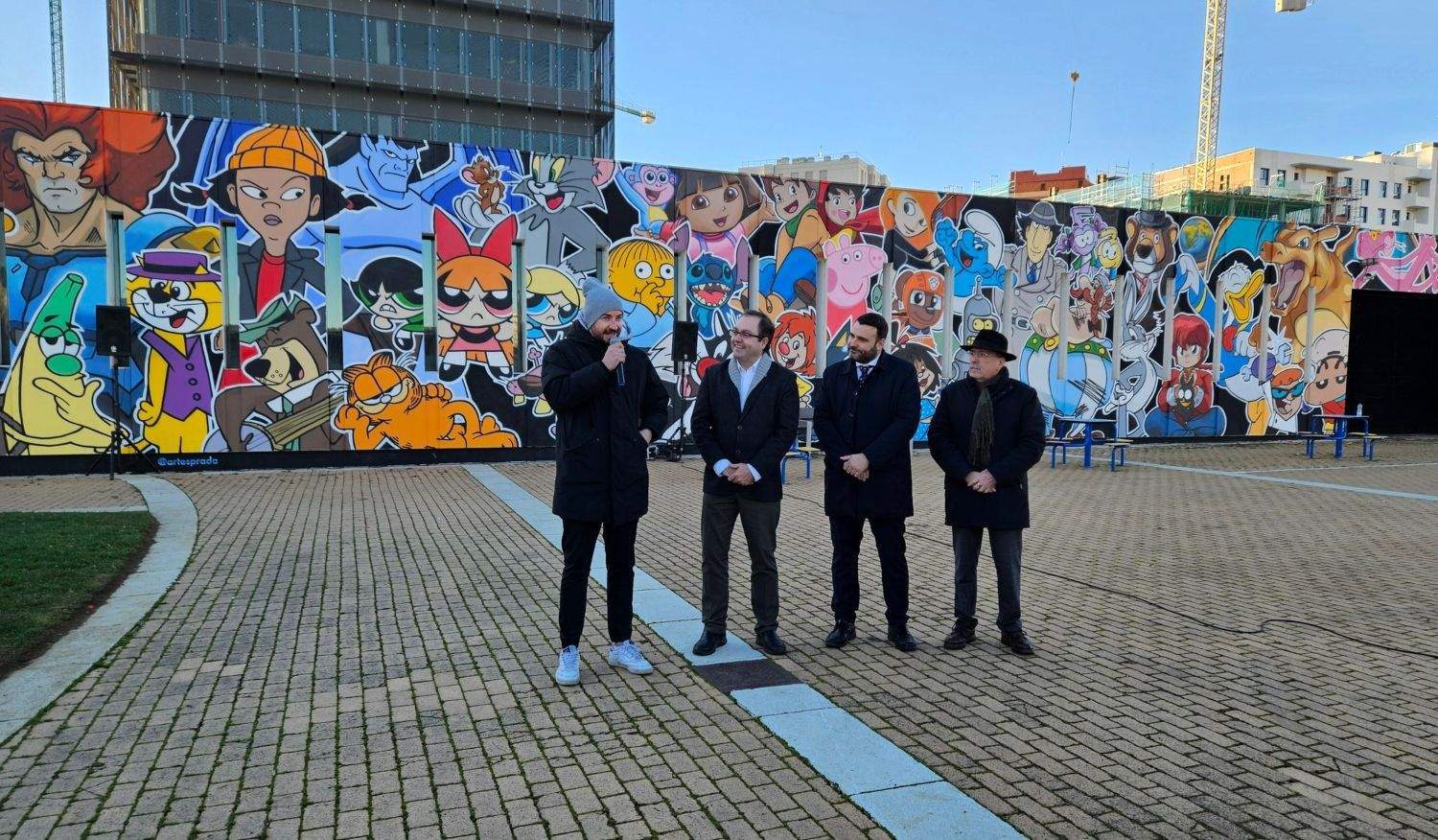 Inauguración del mural ‘Tu barrio ciber’ Inauguración del mural ‘Tu barrio ciber’