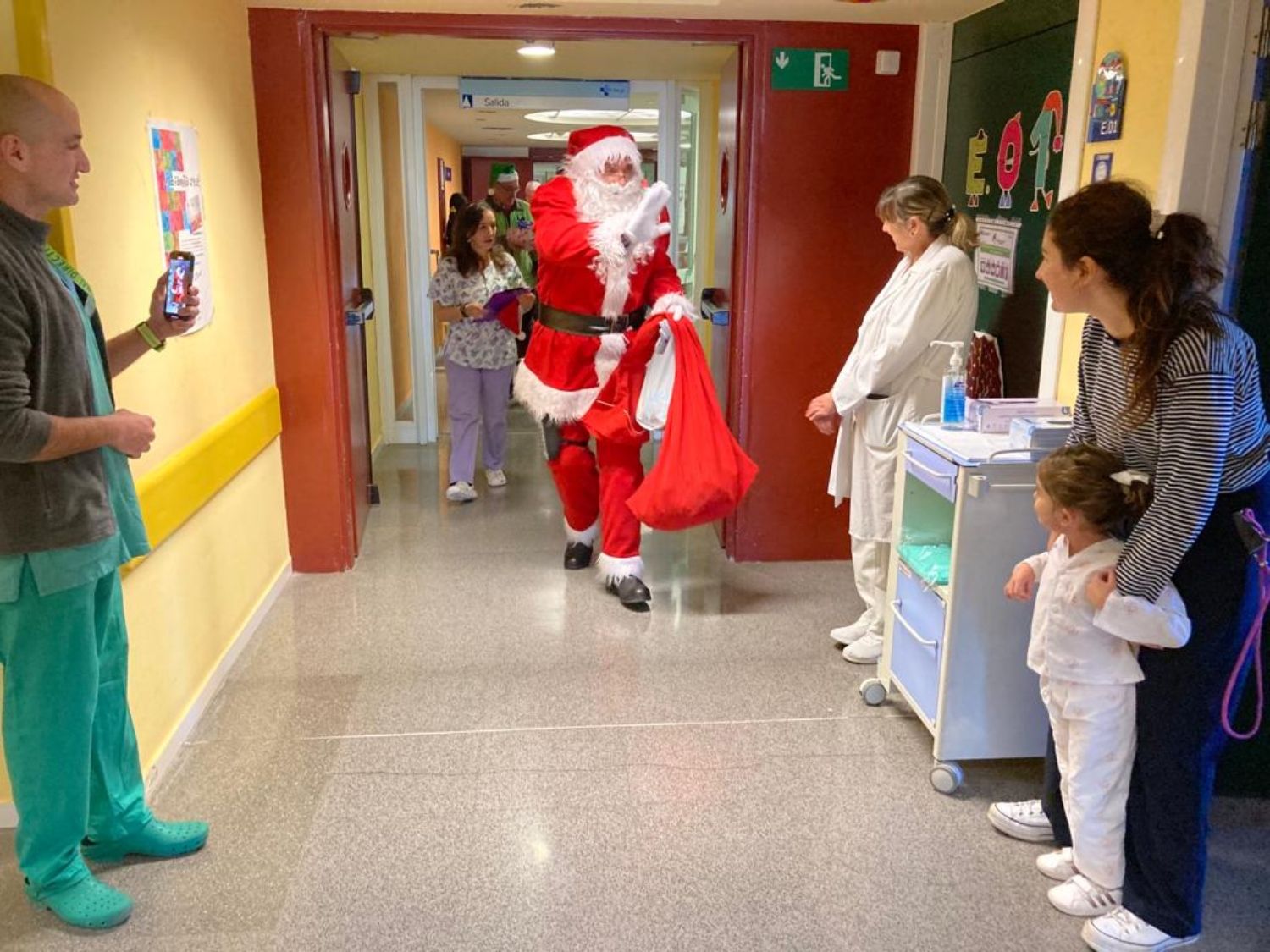 Visita de Papa Noel a  CAULE