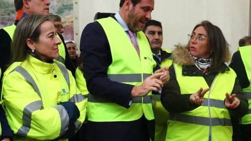 Óscar Puente anuncia la licitación del estudio de opciones al lazo del Manzanal en la plataforma de contrataciones del Estado