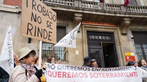 Concentración por el soterramiento en San Andrés