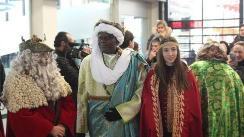 Llegada de los Reyes Magos a la estación de trenes de León | José Martín Llegada de los Reyes Magos a la estación de trenes de León | José Martín