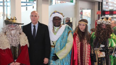 Llegada de los Reyes Magos a la estación de trenes de León | José Martín Llegada de los Reyes Magos a la estación de trenes de León | José Martín